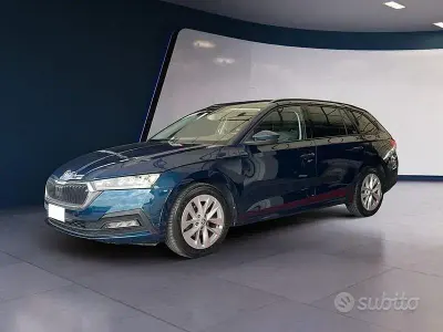Usata Skoda Octavia Executive 150 CV (110 kW) 2023 Bluazzurro Station wagon