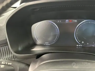 Usata Volvo XC40 190 CV (139 kW) 2018 Bianco SUV