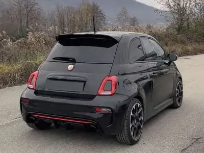 Usata Abarth 500 Esseesse 160 CV (117 kW) 2011 Utilitaria