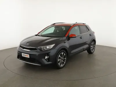 Usata Kia Stonic 120 CV (88 kW) 2019 Grigio SUV