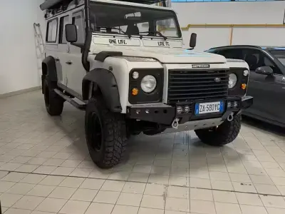 Usado Land Rover Defender 122 CV (89 kW) 2006 Familiar
