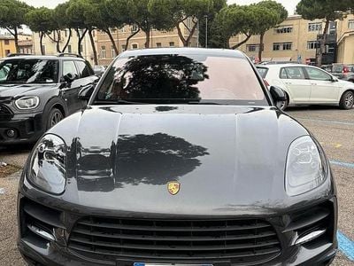Usata Porsche Macan 245 CV (180 kW) 2021 Grigio SUV