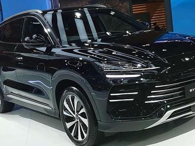 Nuova BYD Seal U Boost 98 CV (72 kW) 2026 Delan black SUV