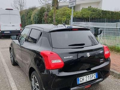 Usata Suzuki Swift 83 CV (61 kW) 2022 Utilitaria