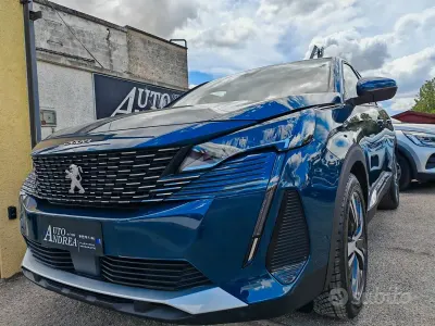 Usata Peugeot 3008 Allure 131 CV (96 kW) 2021 Verde SUV