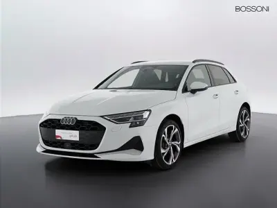 Usata Audi A3 Advanced 116 CV (85 kW) 2026 Bianco ghiaccio metallizzato