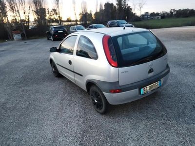 usata Opel Corsa 1.2i 16V cat 5 porte