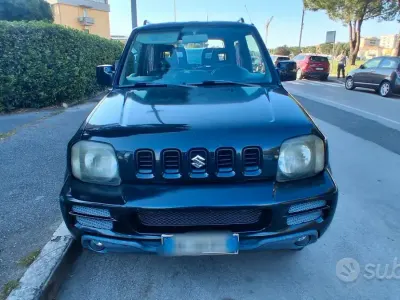 Usata Suzuki Jimny 85 CV (62 kW) 2006 Nero SUV
