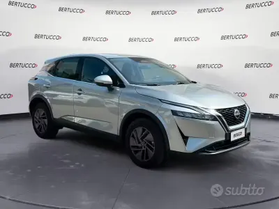 Gebraucht Nissan Qashqai Acenta 140 PS (102 kW) 2023 Grau SUV