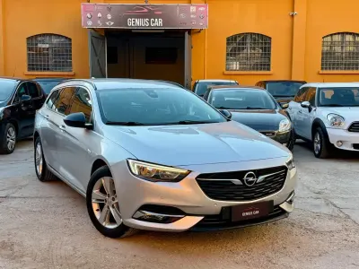 Usata Opel Insignia Country Tourer S 170 CV (125 kW) 2017 Argento Station wagon