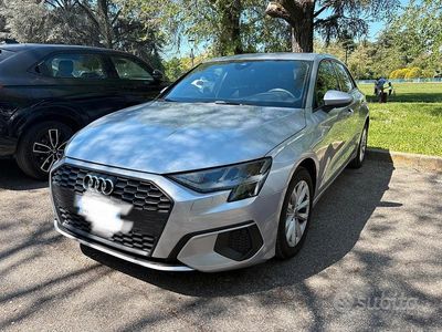 Usata Audi A3 Business 116 CV (85 kW) 2021 Grigio Berlina