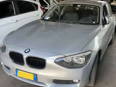 Usata BMW 116 116 CV (85 kW) 2013 Argento Utilitaria