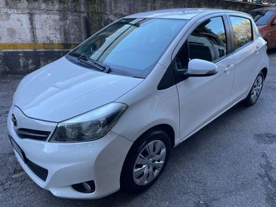 usata Toyota Yaris 1.0 unipro