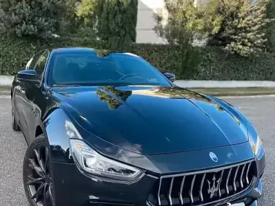 Usata Maserati Ghibli 250 CV (183 kW) 2019 Nero Berlina