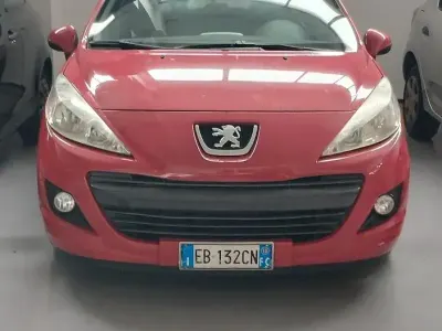Usata Peugeot 207 2010 Rosso Berlina