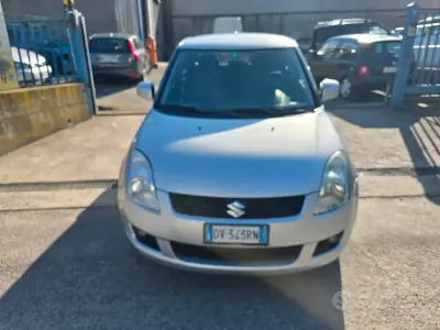 Usata Suzuki Swift GL 92 CV (67 kW) 2009 Grigio Utilitaria