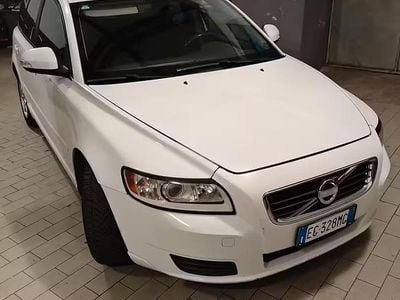 Usata Volvo V50 114 CV (83 kW) 2011 Bianco Station wagon