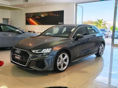 Usata Audi A3 S-Line 116 CV (85 kW) 2021 Grigio Berlina
