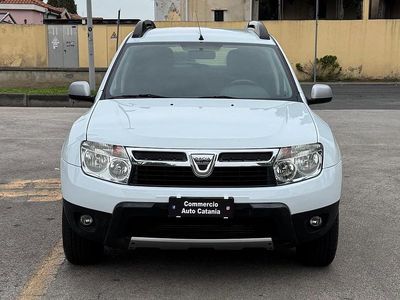 Usata Dacia Duster Lauréate 107 CV (78 kW) 2012 Bianco SUV