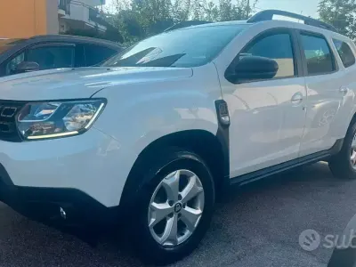 Usata Dacia Duster Comfort 101 CV (74 kW) 2021 Bianco SUV