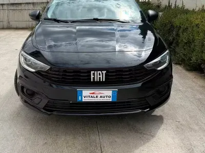 Occasion Fiat Tipo Sport 131 ch (96 kW) 2021 Noir Break