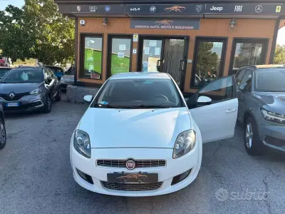 Usata Fiat Bravo Emotion 120 CV (88 kW) 2011 Other Utilitaria