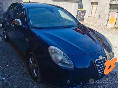 Second-hand Alfa Romeo Giulietta 130 CP (95 kW) 2011 Hatchback