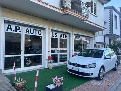 Usata VW Golf VI 140 CV (102 kW) 2010 Bianco Utilitaria