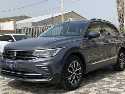 Usata VW Tiguan Life 150 CV (110 kW) 2021 Grigio SUV