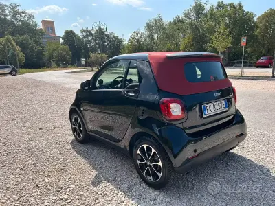 Usata Smart ForTwo Cabrio Passion 71 CV (52 kW) 2017 Nero Cabrio