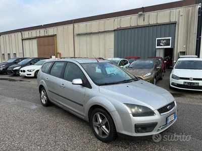 usata Ford Focus 1.6 TDCI Neopatentati