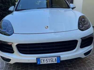 Usata Porsche Cayenne 250 CV (183 kW) 2015 SUV