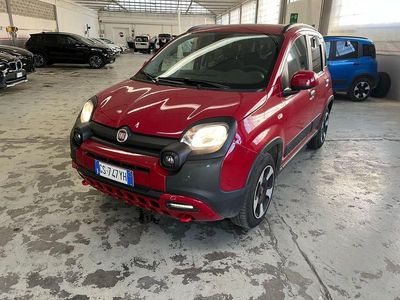 Usata Fiat Panda Cross Cross 69 CV (50 kW) 2024 Rosso Utilitaria