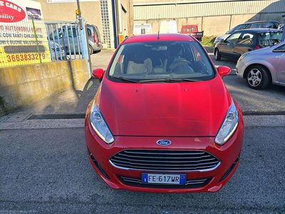 Usata Ford Fiesta 80 CV (58 kW) 2016 Rosso Berlina