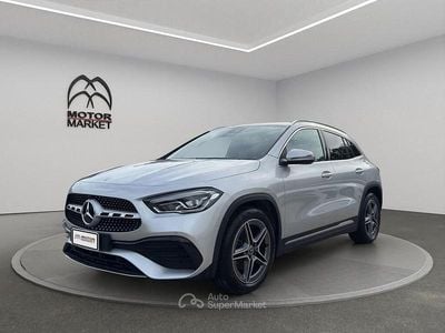 Usado Mercedes GLA200 Premium 150 CV (110 kW) 2022 Plateado SUV