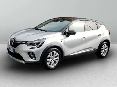 Usata Renault Captur Intens 143 CV (105 kW) 2021 Grigio SUV