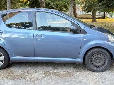 Usata Toyota Aygo Sol 68 CV (50 kW) 2006 Utilitaria