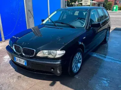 Usata BMW 320 136 CV (100 kW) 2005 Nero Station wagon