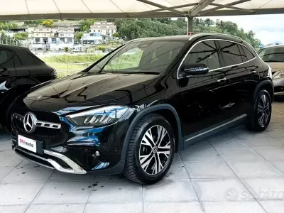 Brugt Mercedes GLA200 Advanced Plus 150 HK (110 kW) 2023 Sort SUV