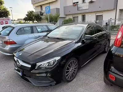 Usata Mercedes CLA220 177 CV (130 kW) 2017 Nero Berlina