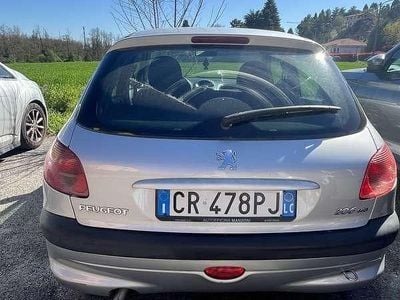 Usata Peugeot 206 68 CV (50 kW) 2005 Berlina