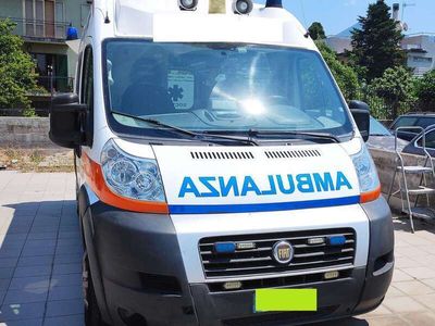 usata Fiat Ducato Ambulanza di soccorso avanzato tipo A