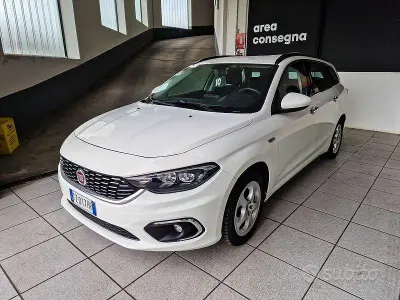 Usata Fiat Tipo Business 120 CV (88 kW) 2019 Nero Station wagon
