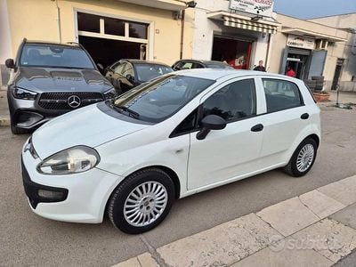 Usata Fiat Punto Evo 75 CV (55 kW) 2010 Bianco Utilitaria