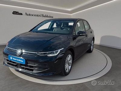 Usata VW Golf VIII Life 116 CV (85 kW) 2025 Nero Berlina