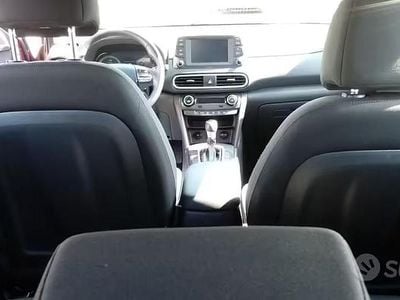 Usata Hyundai Kona 140 CV (102 kW) 2020 Rosso SUV