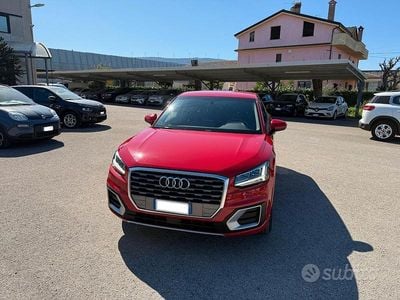 Usata Audi Q2 Admired 115 CV (84 kW) 2019 Rosso SUV
