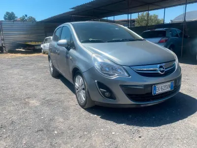 Usata Opel Corsa 75 CV (55 kW) 2012 Utilitaria