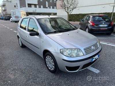 Usata Fiat Punto 2009 Grigio Utilitaria