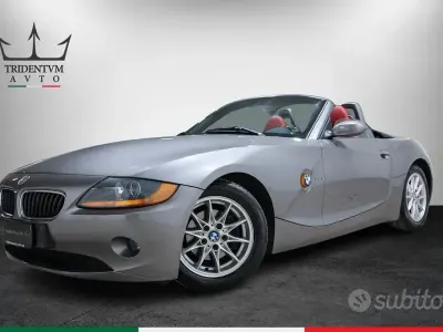 Usata BMW Z4 170 CV (125 kW) 2005 Grigio Cabrio